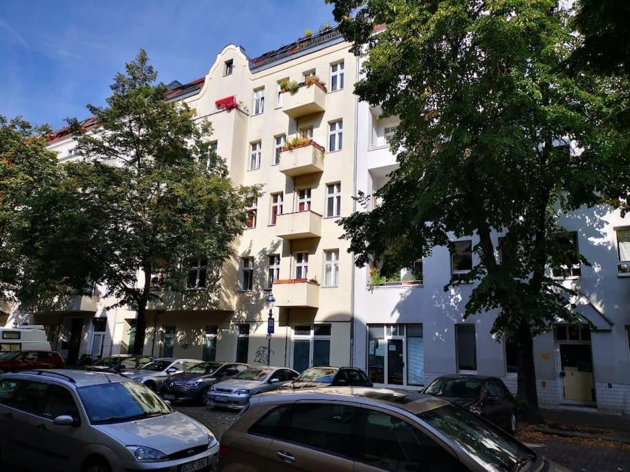 Appartement Typical Altbau In The Heart Of Wedding *